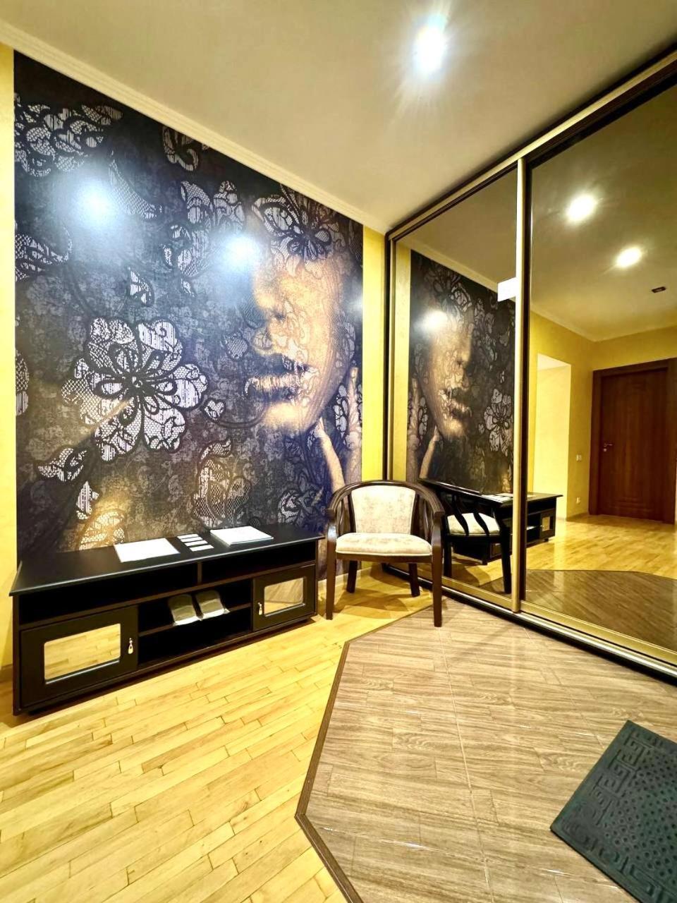 Apartpoltava Вишукані Просторі Апартаменти, Аграрний Університет, Звітна Документація Buitenkant foto