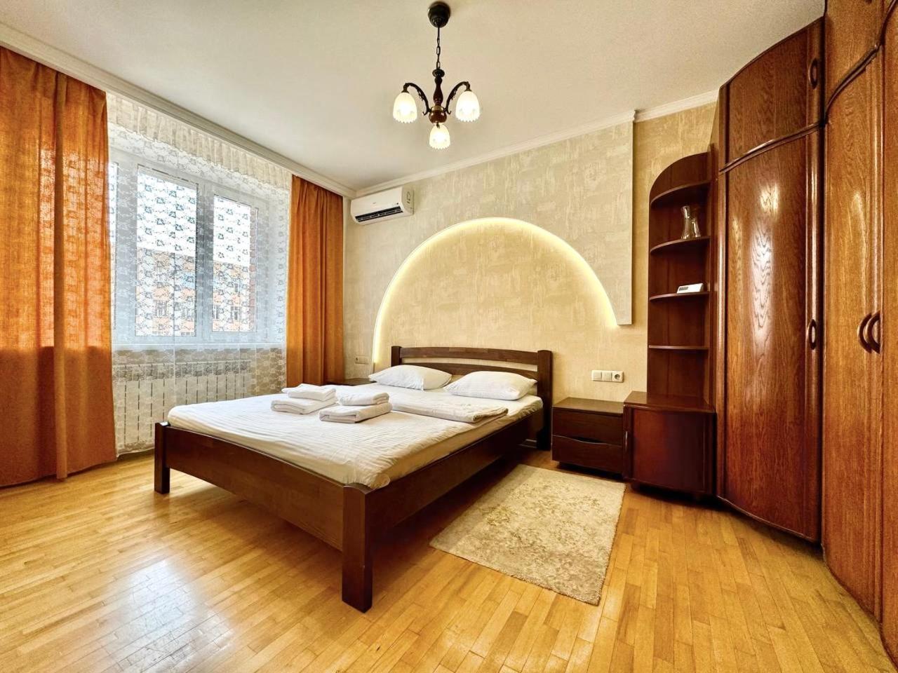 Apartpoltava Вишукані Просторі Апартаменти, Аграрний Університет, Звітна Документація Buitenkant foto