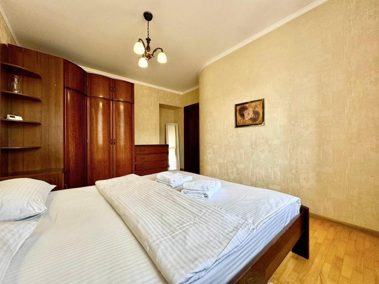 Apartpoltava Вишукані Просторі Апартаменти, Аграрний Університет, Звітна Документація Buitenkant foto